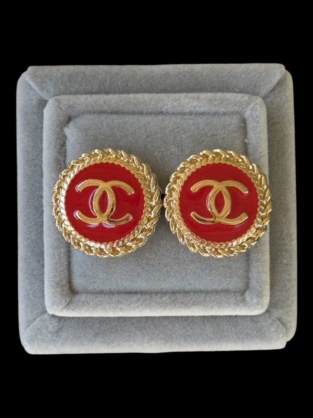 Upcycled Red Center Gold Rope Tone Button Earring